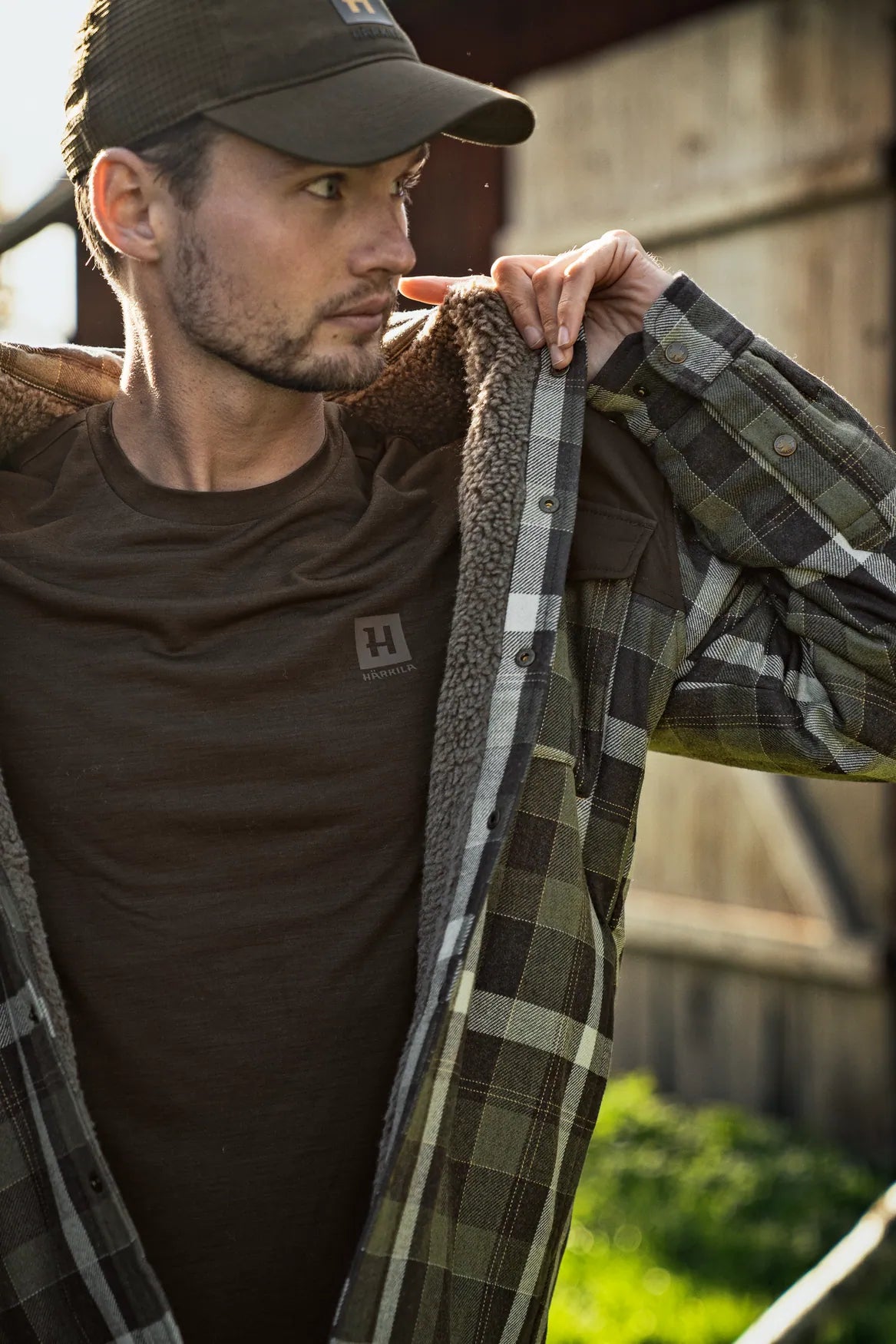 Härkila Base All Season S/S t-shirt - Shadow brown