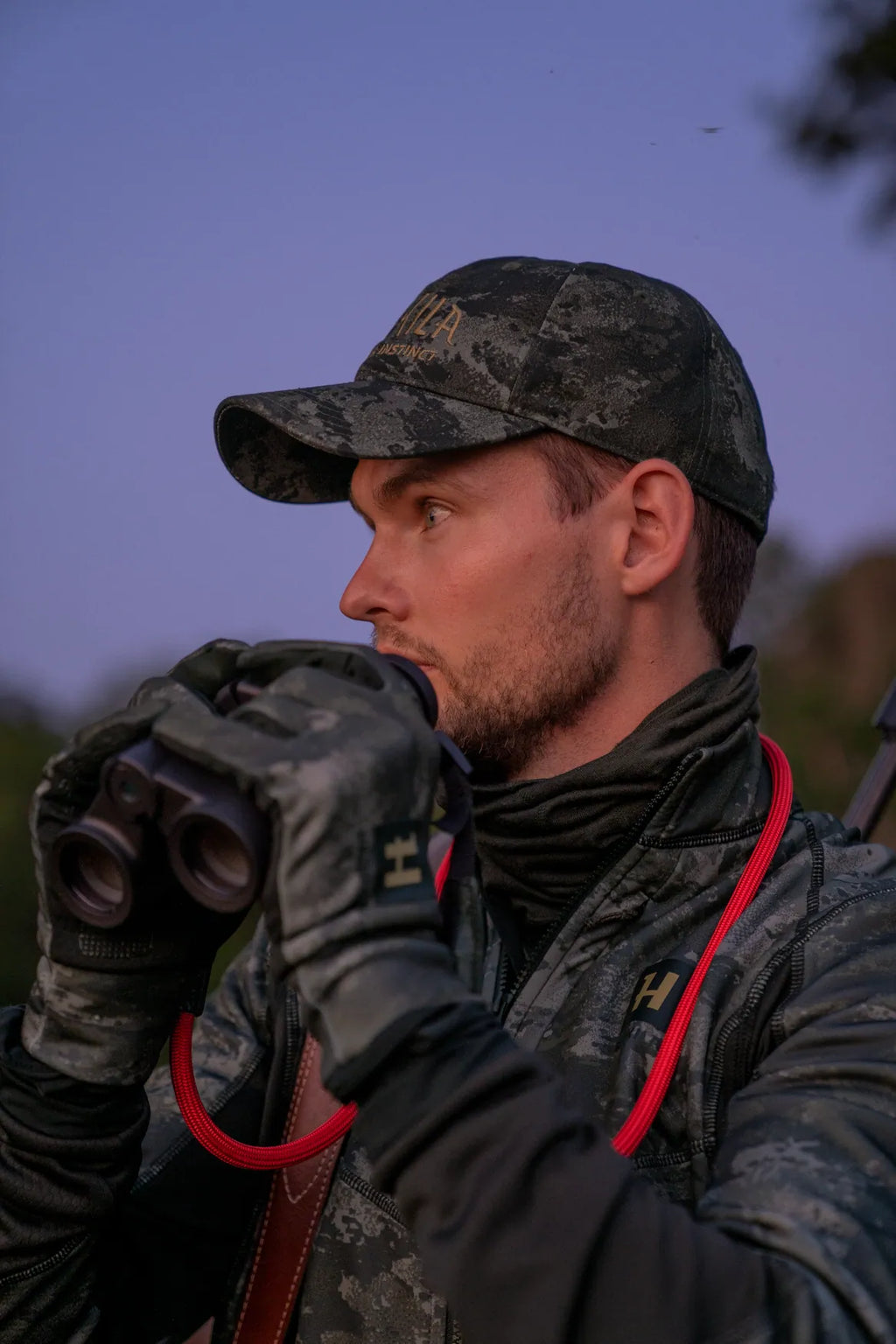 Härkila NOCTYX camo light cap - AXIS MSP®Black/Black