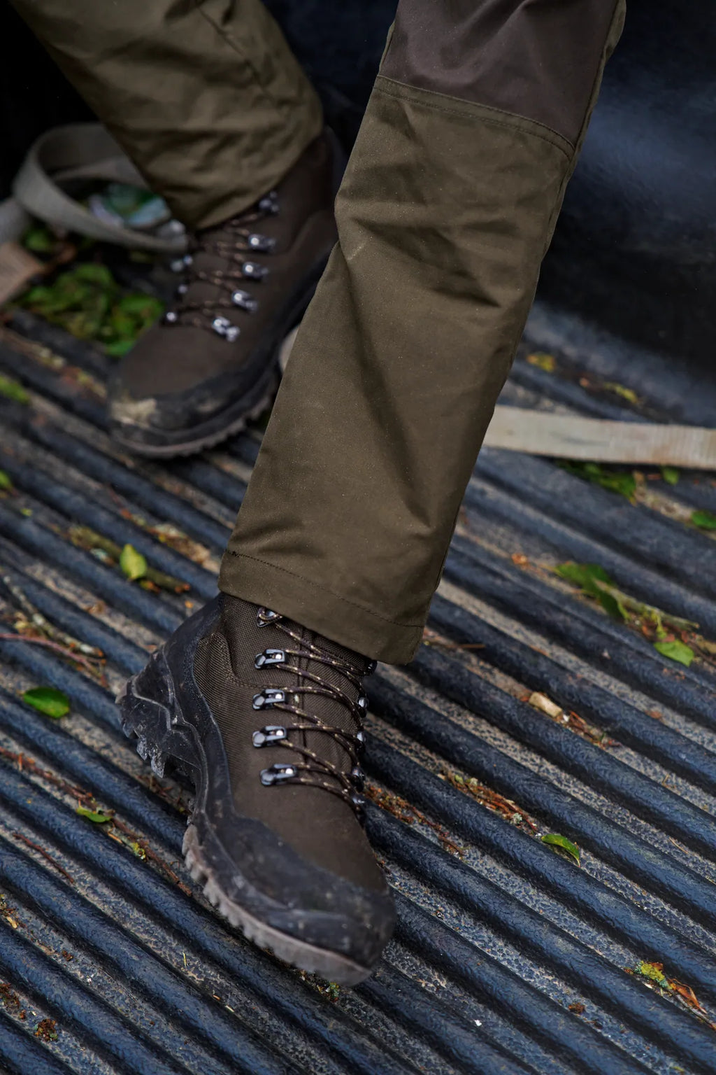 Härkila Fjell Trousers - Willow green/Shadow brown