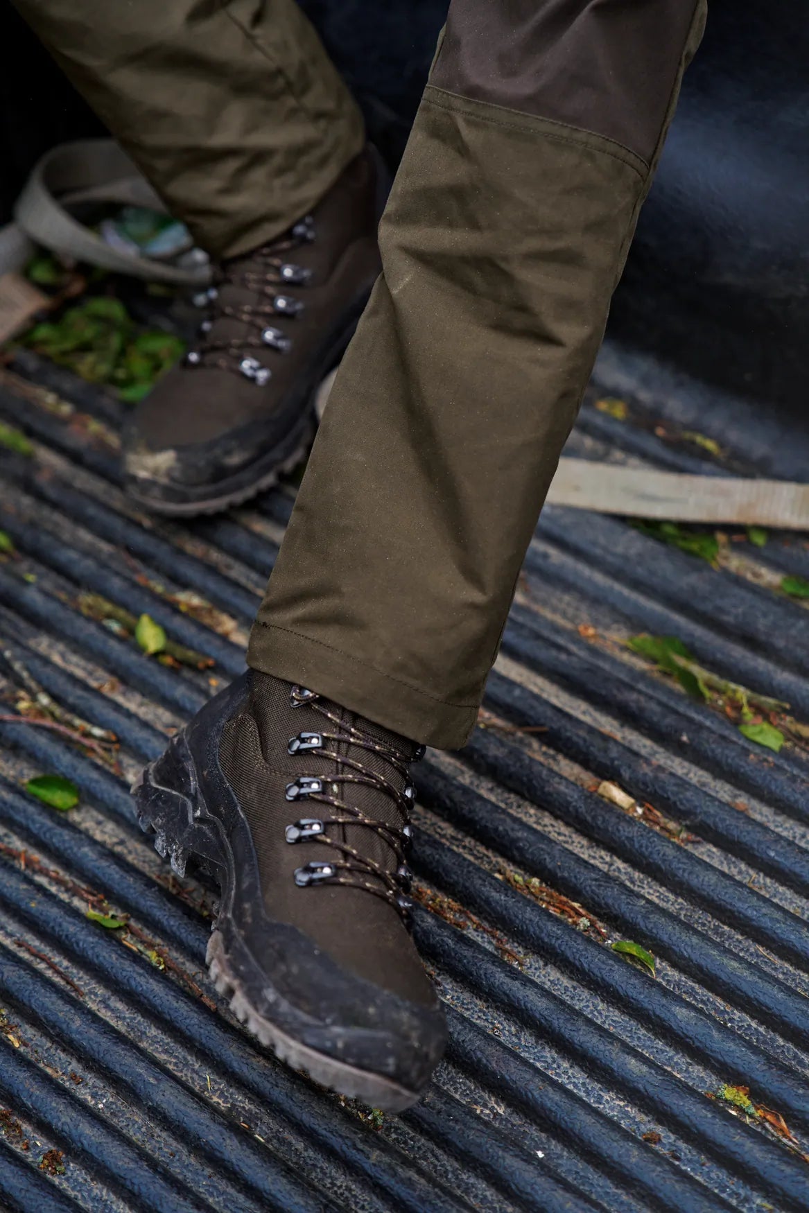Härkila Fjell Trousers - Willow green/Shadow brown