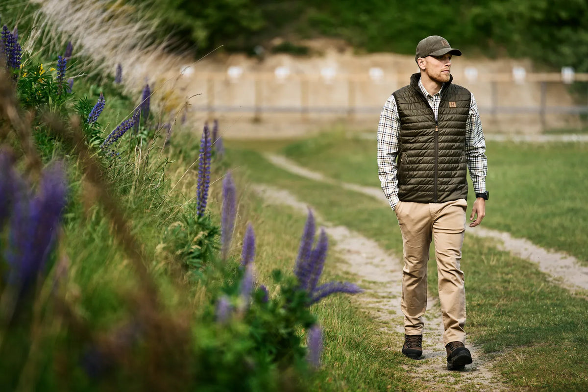 Härkila Kalix HSP waistcoat - Willow green/Shadow brown