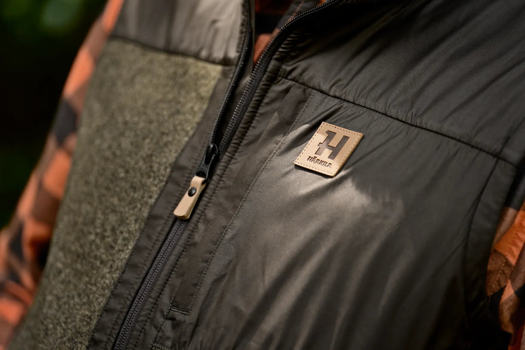 Härkila Kalix fleece waistcoat - Willow green/Shadow brown