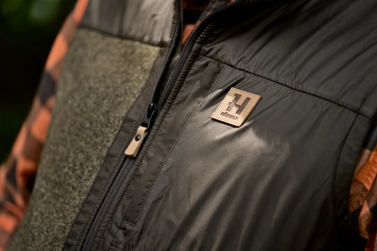 Härkila Kalix fleece waistcoat - Willow green/Shadow brown