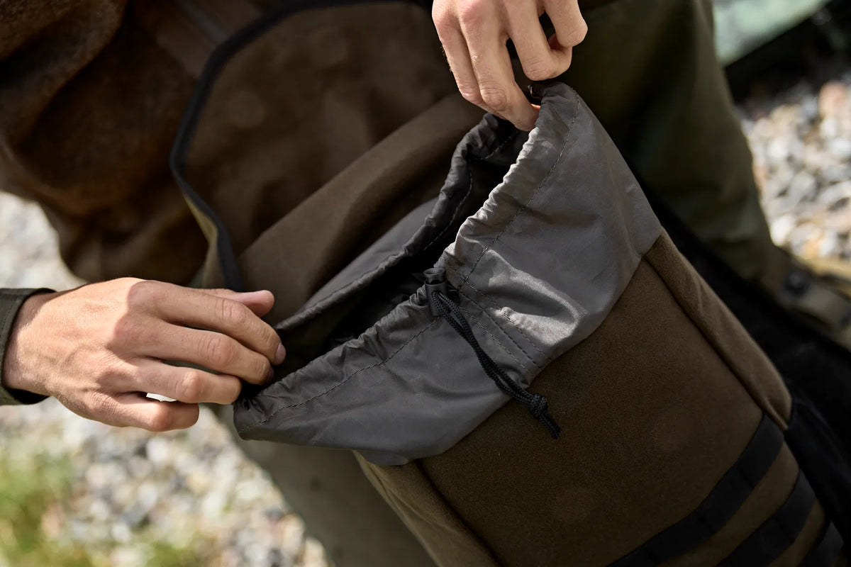 Forest hunter 12L Backpack - Hunting green