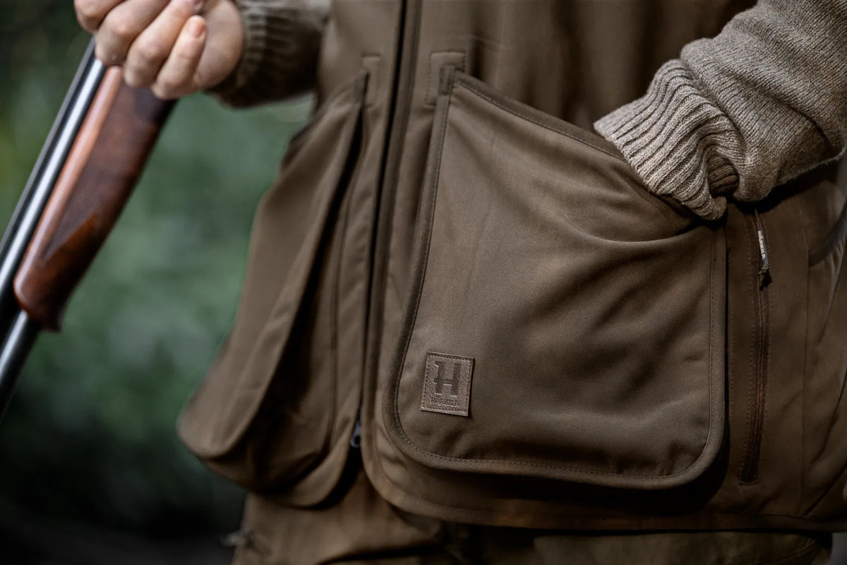 Skye shooting waistcoat - Willow green/Shadow brown