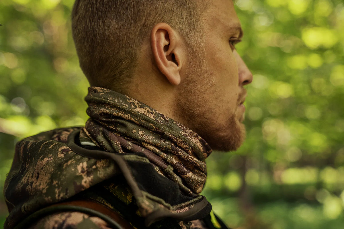 Deer Stalker camo neck gaiter - AXIS MSP®Forest