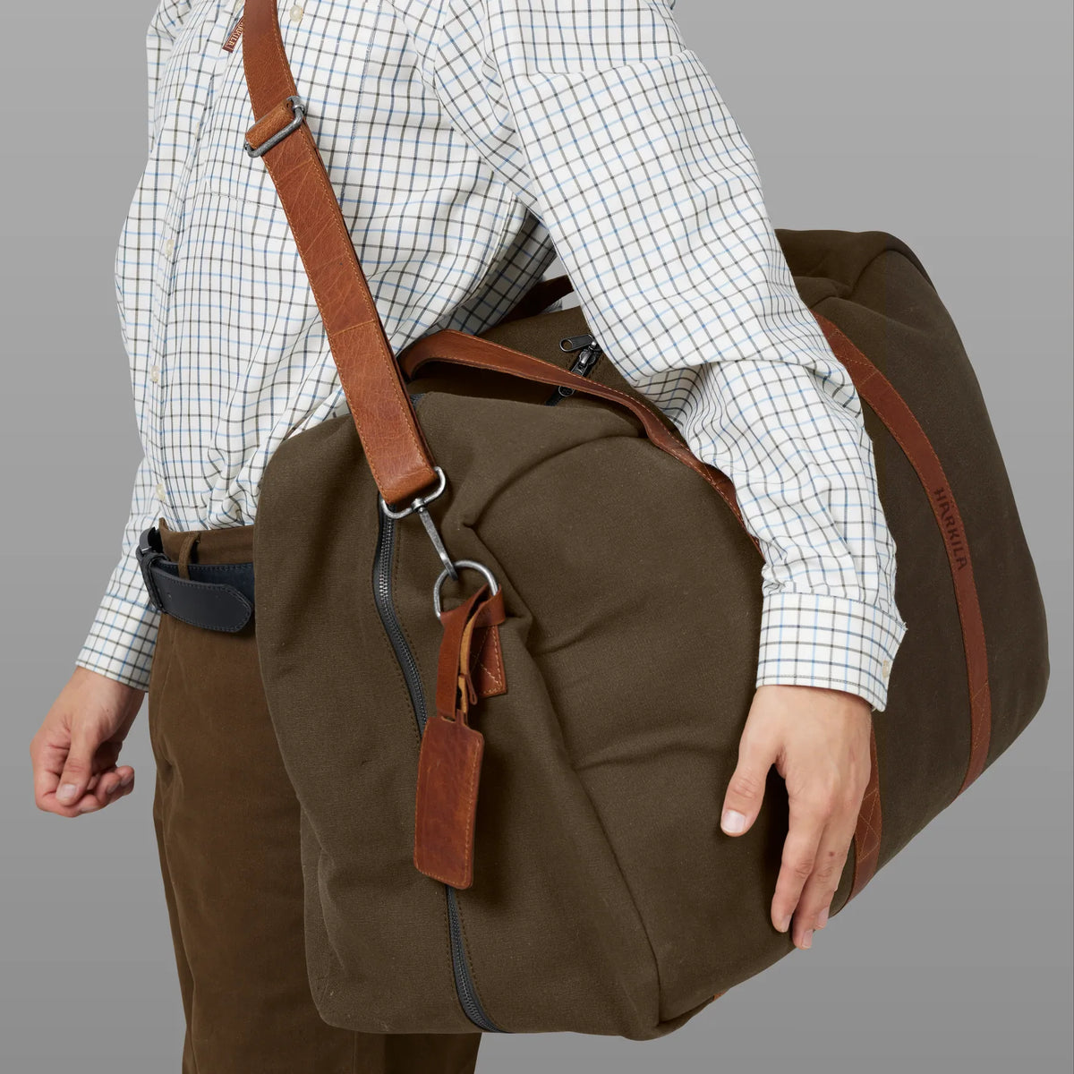 Härkila weekend bag 65 L - Warm olive